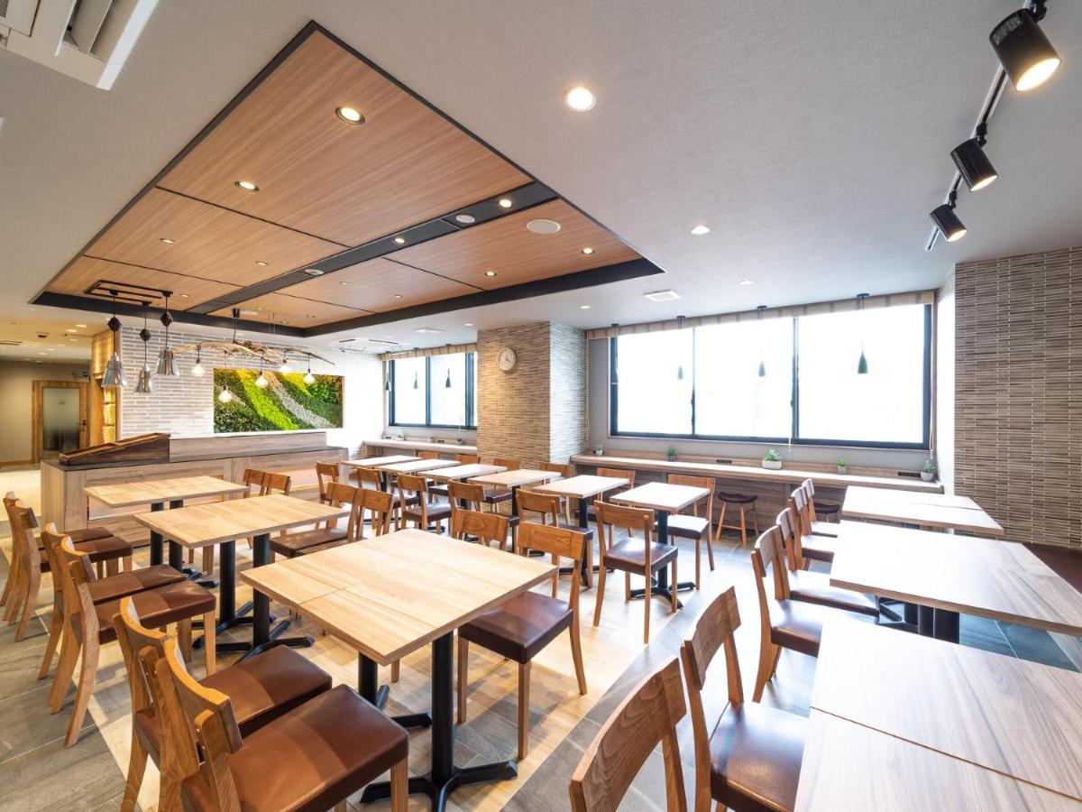 Super Hotel Iyo Saijo Екстериор снимка
